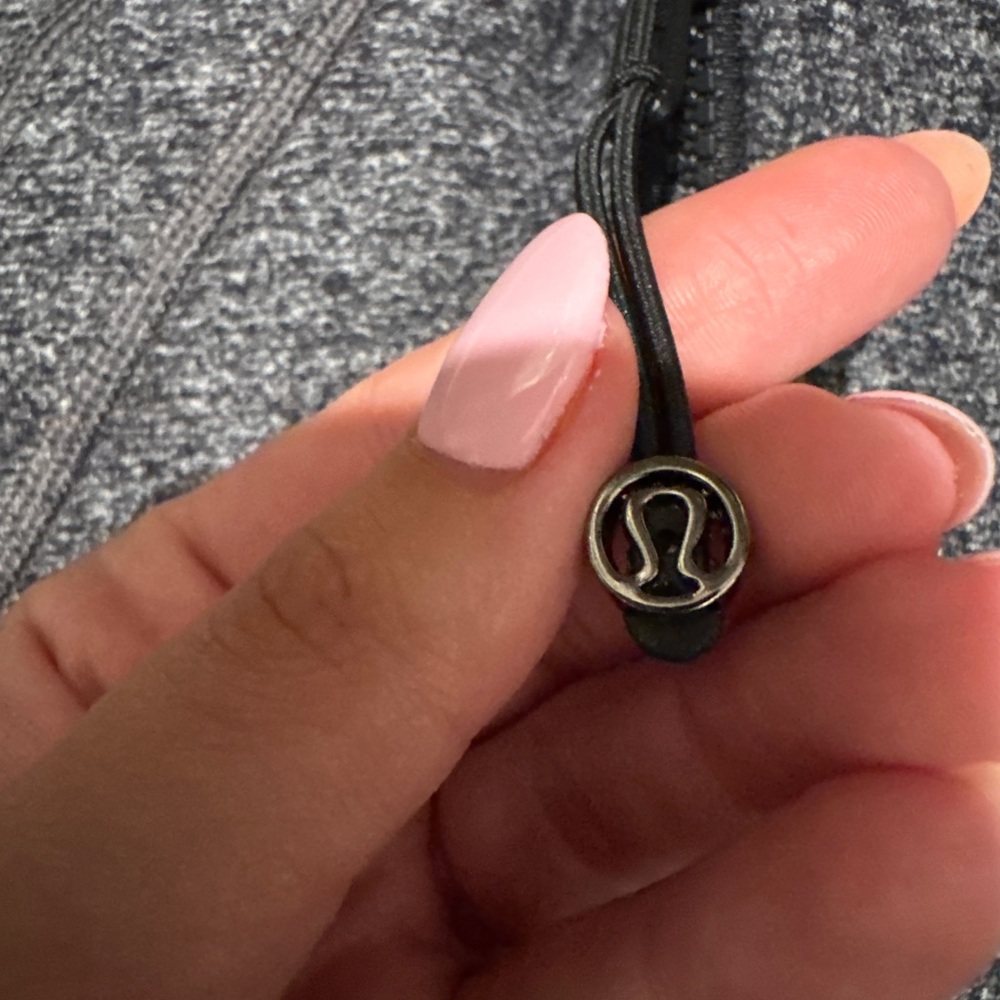 Lululemon Define Jacket - Picture 2 of 2
